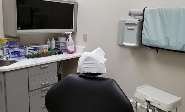 Photo of Aldergrove Dental Clinic West Edmonton