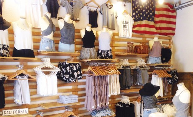 foto Brandy Melville - Rione Colonna