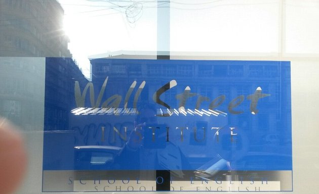 Photo de Wall Street English Grenoble