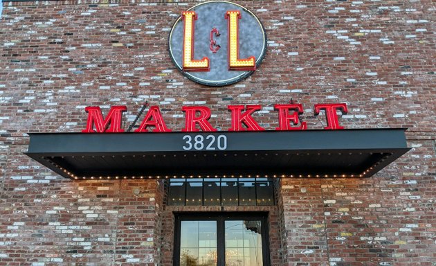 Photo of L&L Marketplace