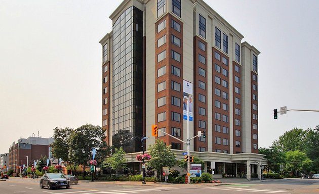 Photo of Chartwell Lord Lansdowne Retirement Residence