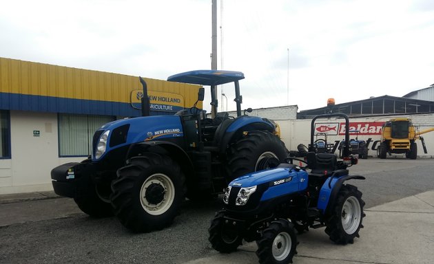Foto de Ing. j. Espinosa z. S.a. new Holland Guayaquil
