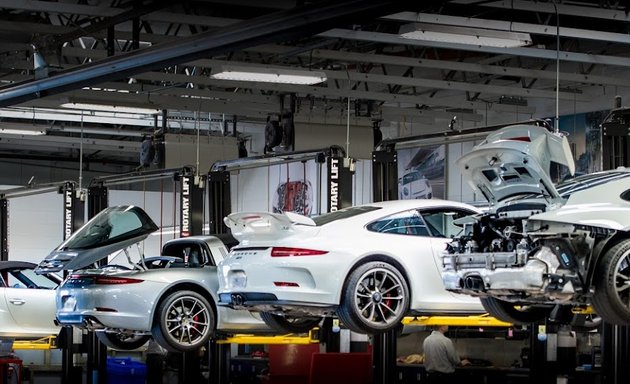 Photo of Porsche Certified Collision Center