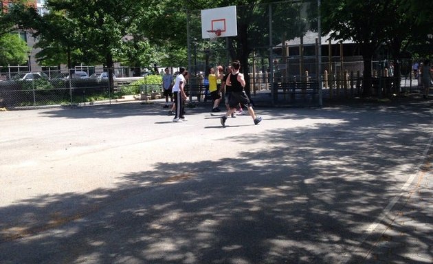 Photo of Rockefeller Park Basketball Court
