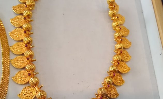 Photo of Sri Guru Jewellers