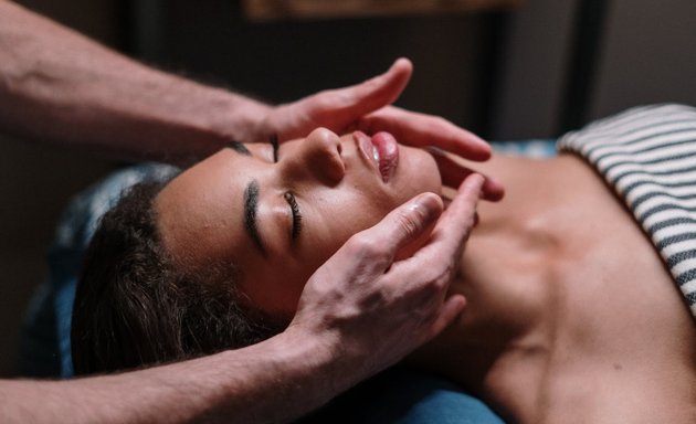 Photo of VÄL & ZEN Massage