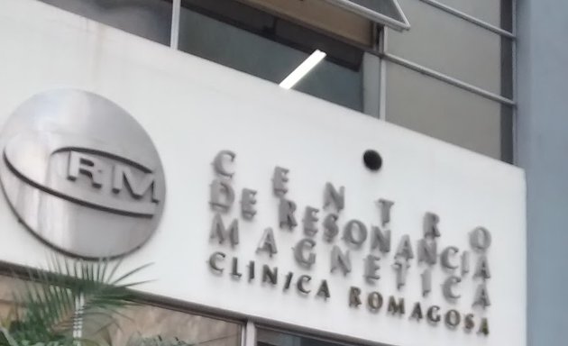 Foto de RM Centro de Resonancia Magnética Clínica Romagosa