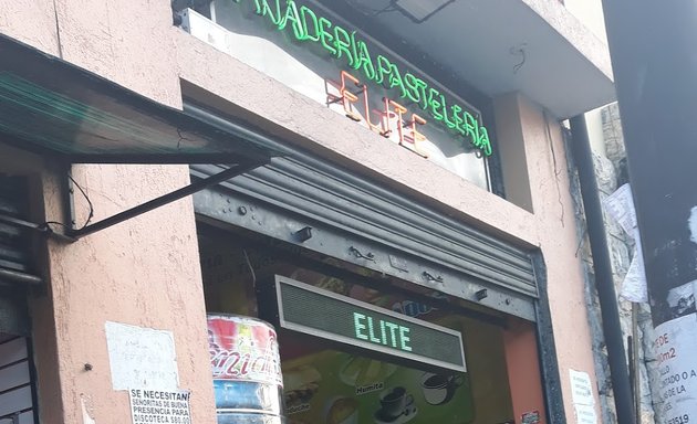 Foto de Panaderia y Pasteleria "Elite"