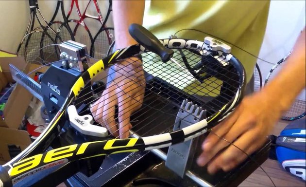 Photo of London Tennis Racket Stringer & Coach