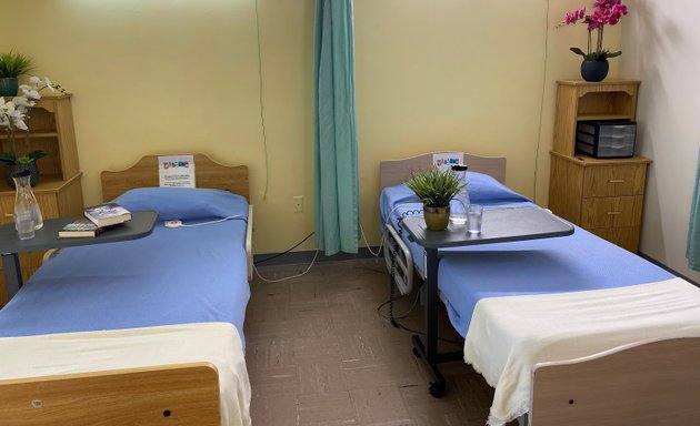 Photo of Granada Hills Convalescent Hospital