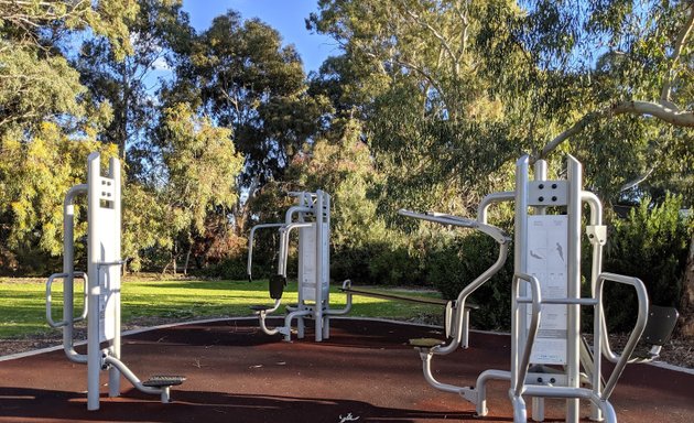 Photo of Horwood Avenue Reserve Outdoor Gym