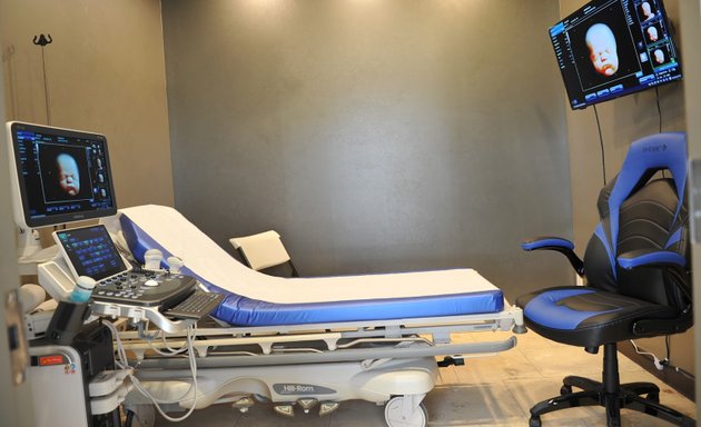 Photo of Fetoscan - Private Ultrasound Studio in Winnipeg