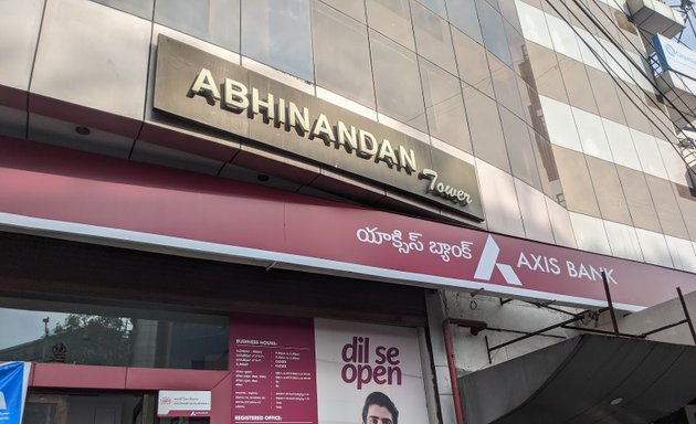 Photo of Axis Bank