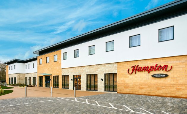 Photo of Hampton by Hilton Oxford