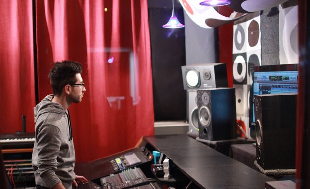 Photo of ET Studio Productions