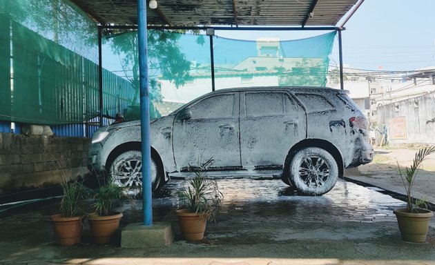 Photo of Famous car Foam Wash