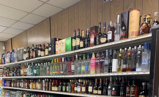 Photo of 9300 Food & Liquor