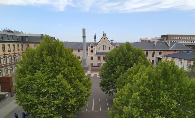 Photo de Collège international Jeanne D'Arc
