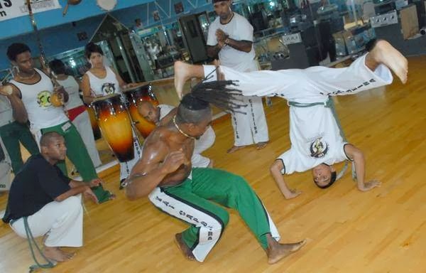 Photo of Vai Capoeira