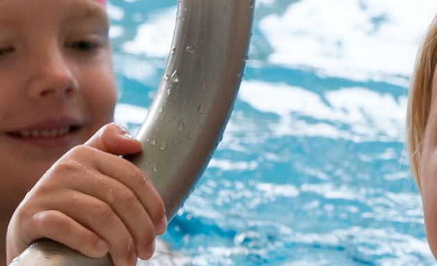 Foto von Kinderschwimmen