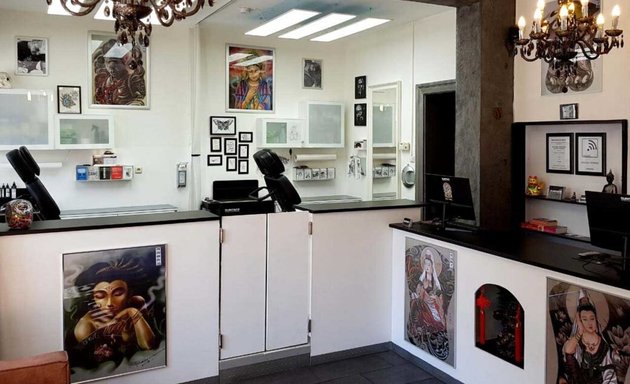 Foto von Surface Tattoo Studio München