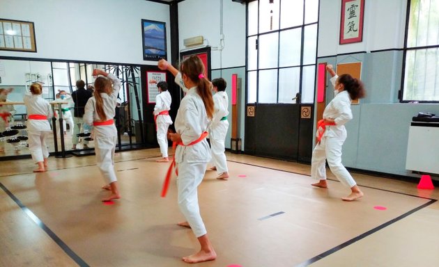 foto ASD REIKAN KARATE CLUB (Karate Shotokan tradizionale, Tai Chi, Ginnastica per tutti)
