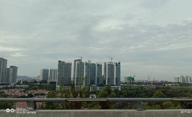 Photo of Eastern Car Park Monash Malaysia