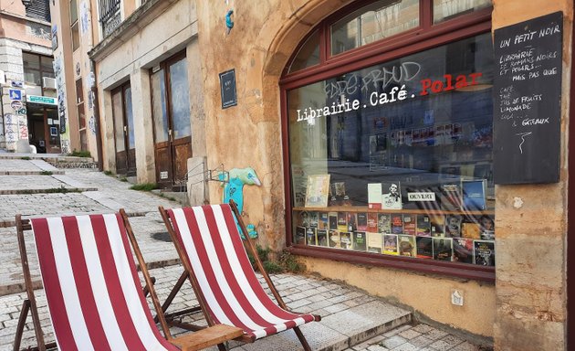 Photo de Librairie-Café Un Petit Noir