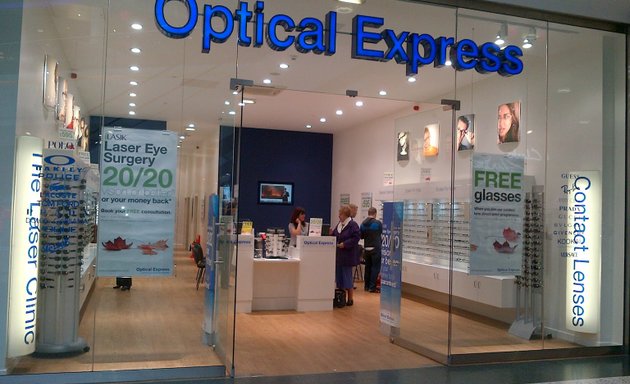 Photo of Optical Express Laser Eye Surgery, Cataract Surgery, & Opticians: Leeds White Rose