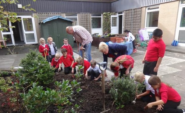 Photo of Bryn Celyn Primary School