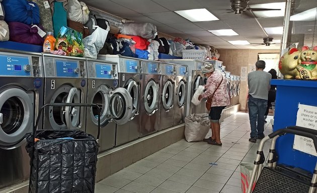 Photo of Bubble Zone Laundromat