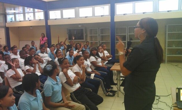 Foto de Escuela Liceo Republica de Colombia