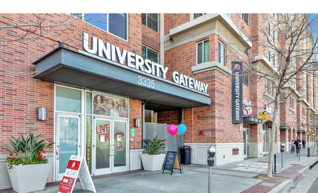 Photo of University Gateway