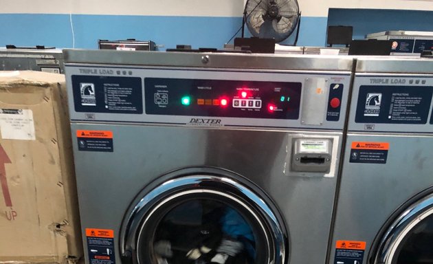 Photo of Super Laundromat