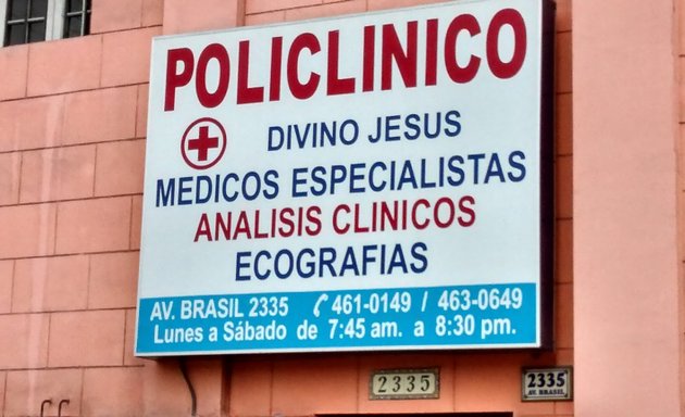 Foto de Policlínico Divino Jesús