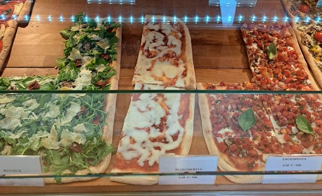 Foto von Pizza Cucciolo Zehlendorf