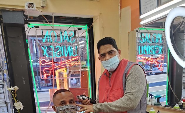 Photo of La Rubia De Columbus Barber Shop