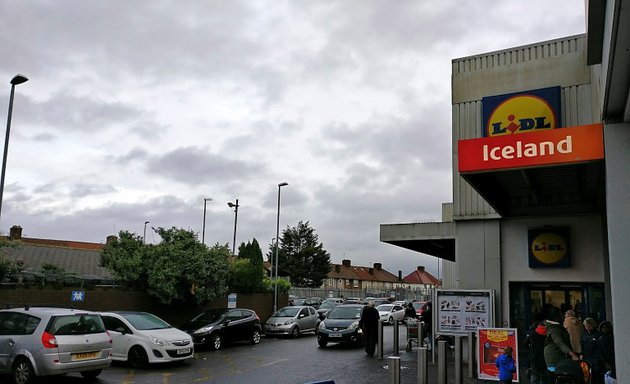 Photo of Iceland Supermarket Dagenham