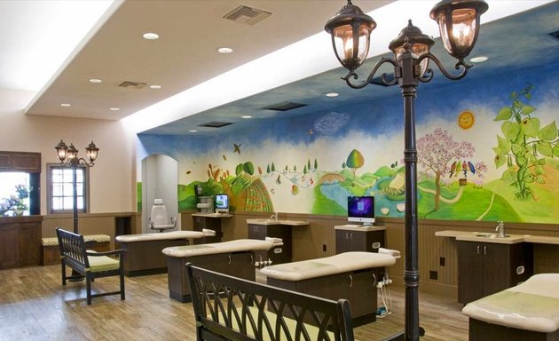 Photo of Kensington Pediatric Dentistry and Orthodontics