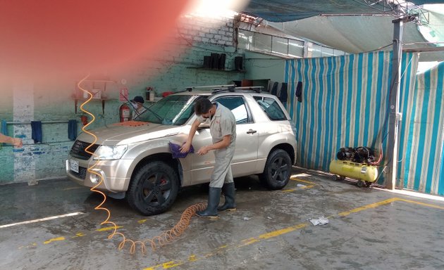 Foto de Pio Xii Car Wash