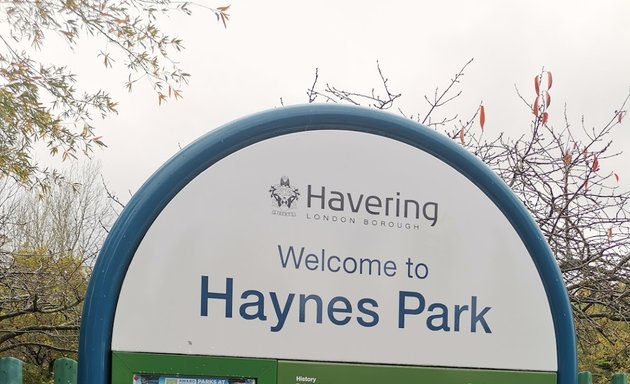 Photo of Mini-recycling Centre - Haynes Park