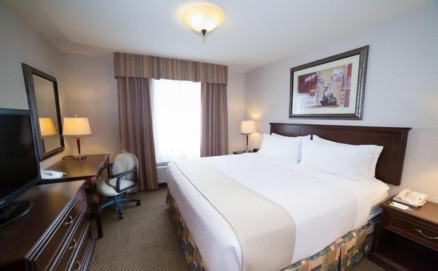Photo of Holiday Inn & Suites West Edmonton, an IHG Hotel