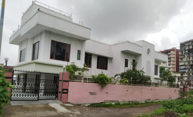 Photo of Kampani's Bungalow