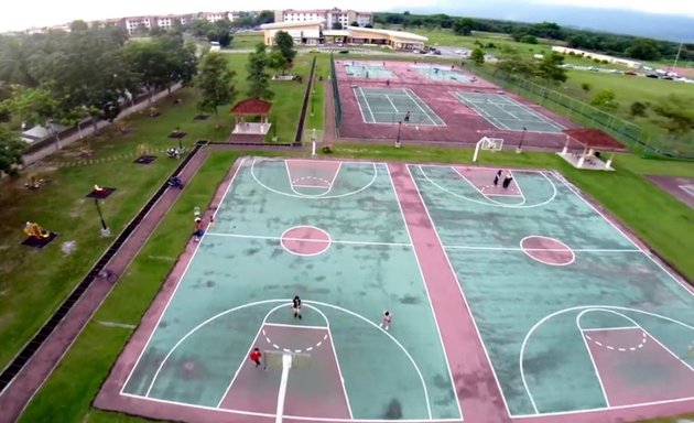Photo of USM basketball court