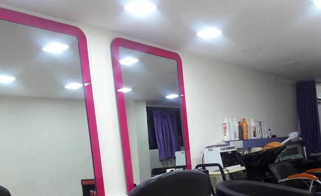 Photo of NEW Naturals Beauty Spa & Hair Salon,Academy