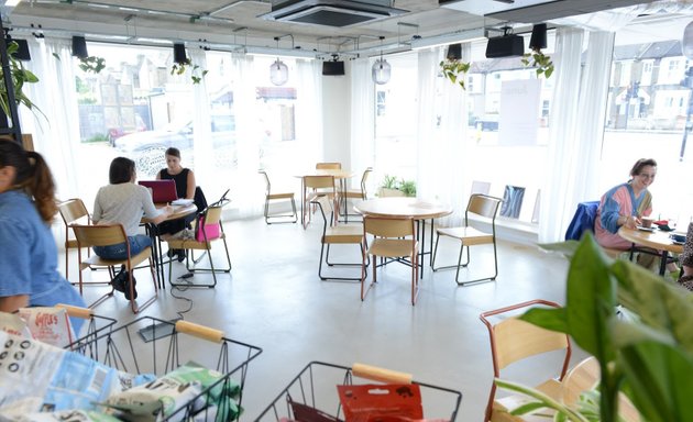 Photo of Juno I Cafe & Wellness space