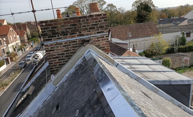 Photo de S.D SERVICES couvreur à Amiens : Entreprise de couverture, charpente, zinguerie | Rénovation toiture