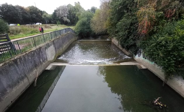 Photo of Perivale Park