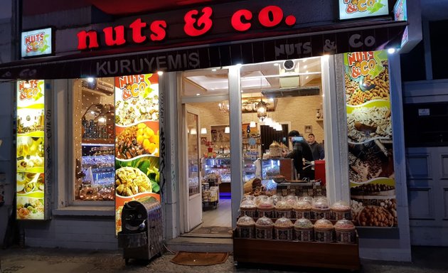 Foto von Nuts & Co sweet store Kuruyemis Nüsse