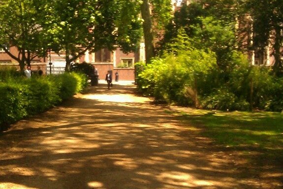 Photo of Lincoln's Inn Fields Tennis and Netball Courts
